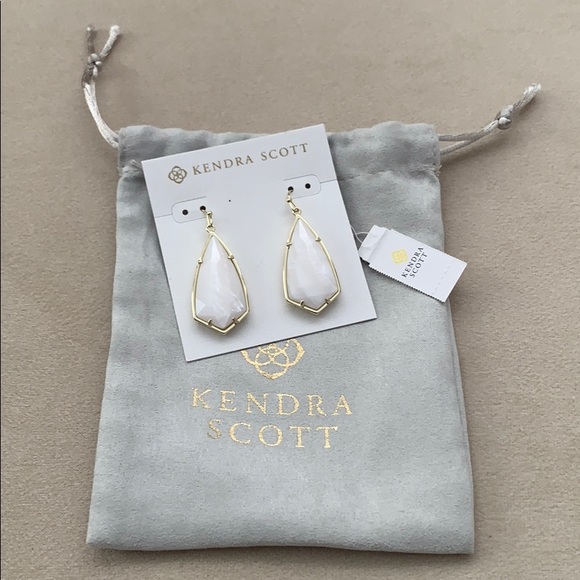 Kendra Scott Carla Gold Drop Earrings - Picture 3 of 3